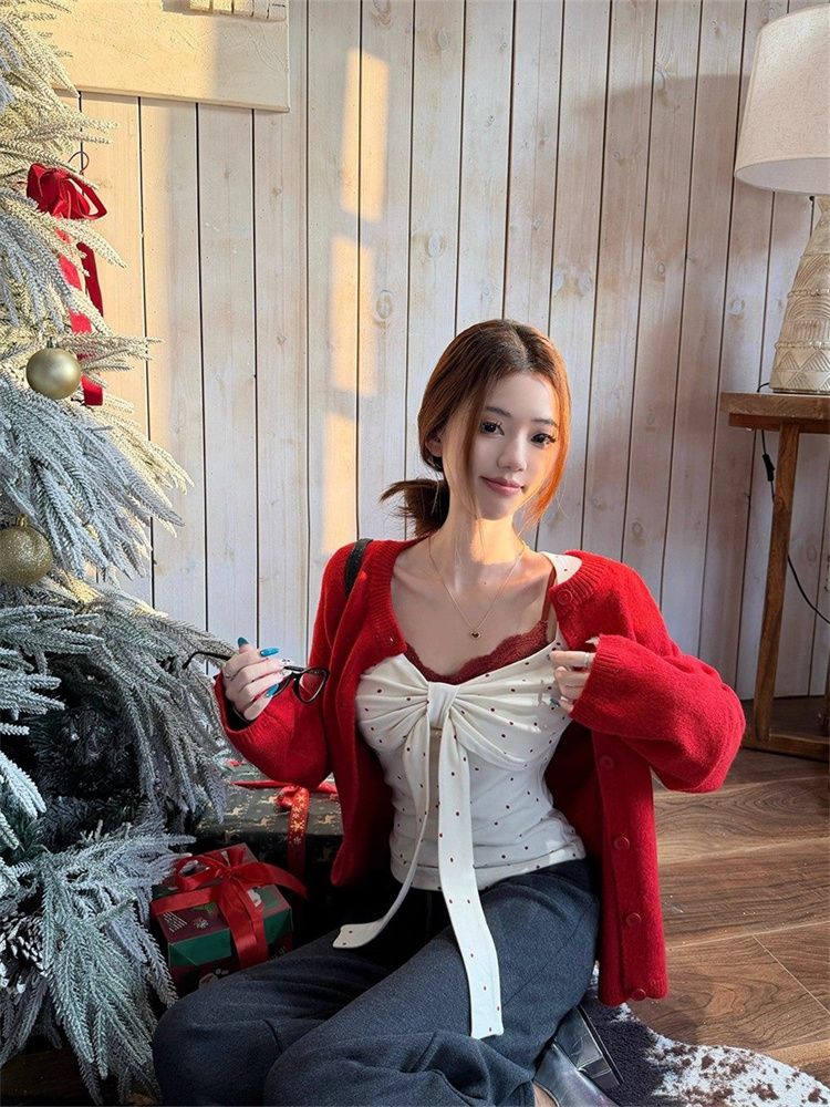 Women’s Apricot Slim Fit Long Sleeve T-Shirt Winter New Layering Design Top