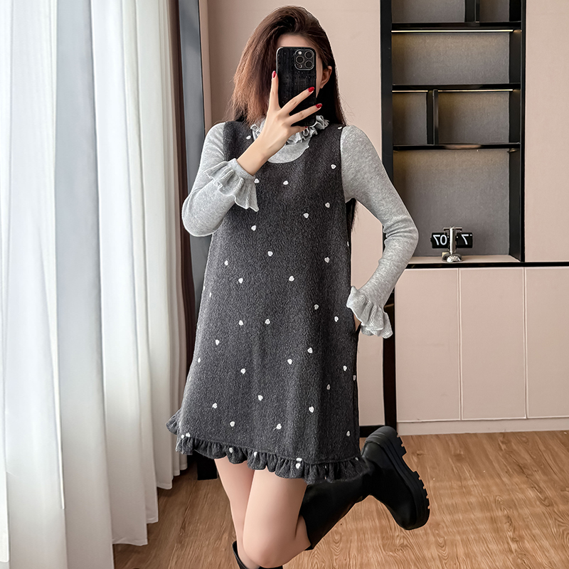 Women’s Two-Piece Wool Blend Sleeveless Short Dress Set with Ruffle Hem – Style a91a22